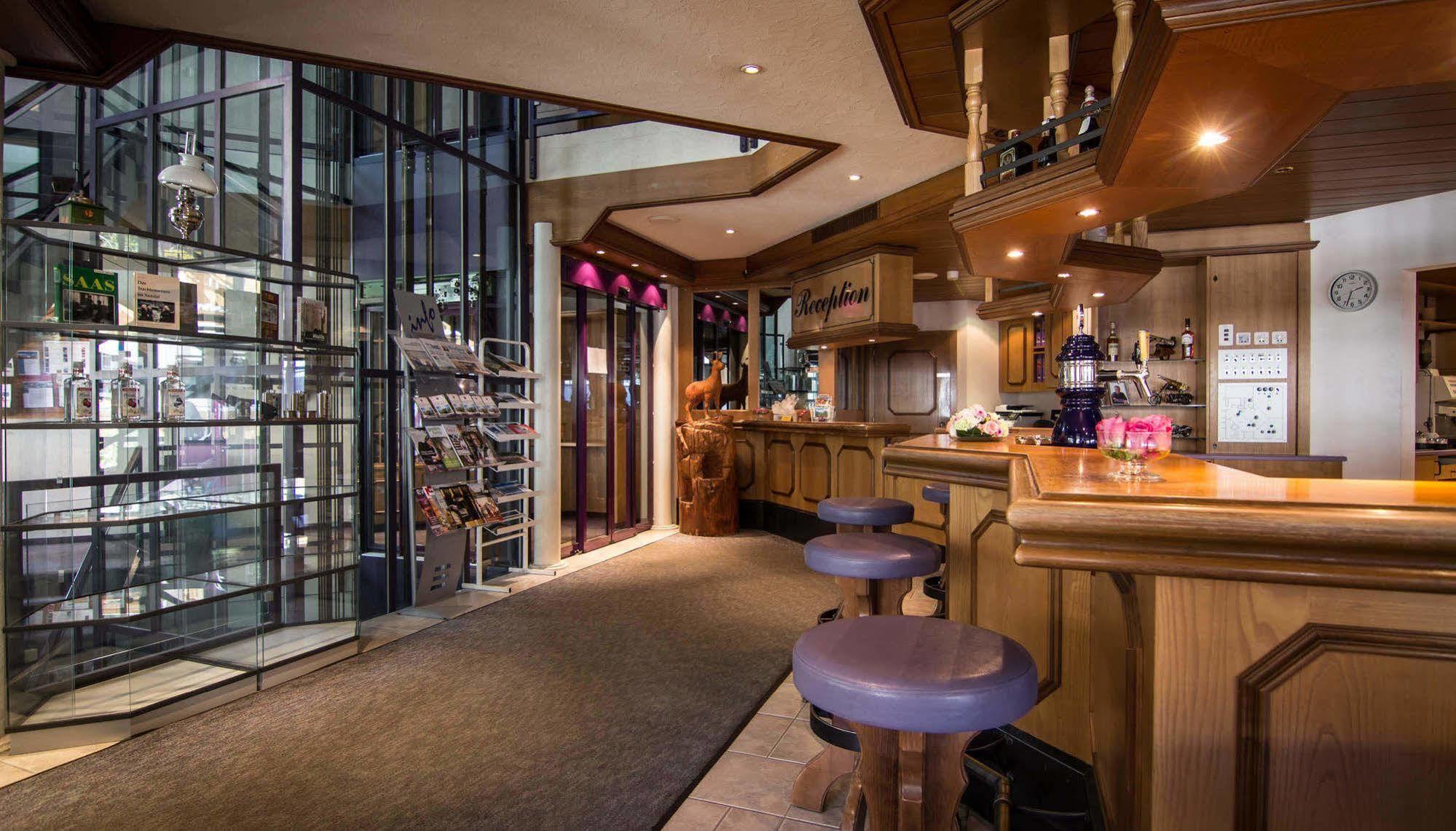 مبيت وإفطار Saas Fee Berghof Garni - The Dom Collection المظهر الخارجي الصورة